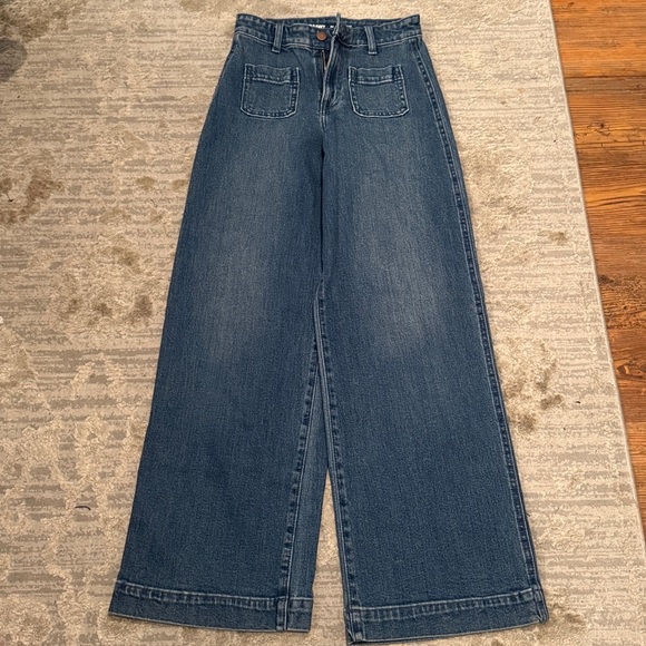 High Rise Wide Leg Jeans - Picture 4 of 7
